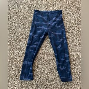 Athleta Ultimate Stash Pocket Camo Capri